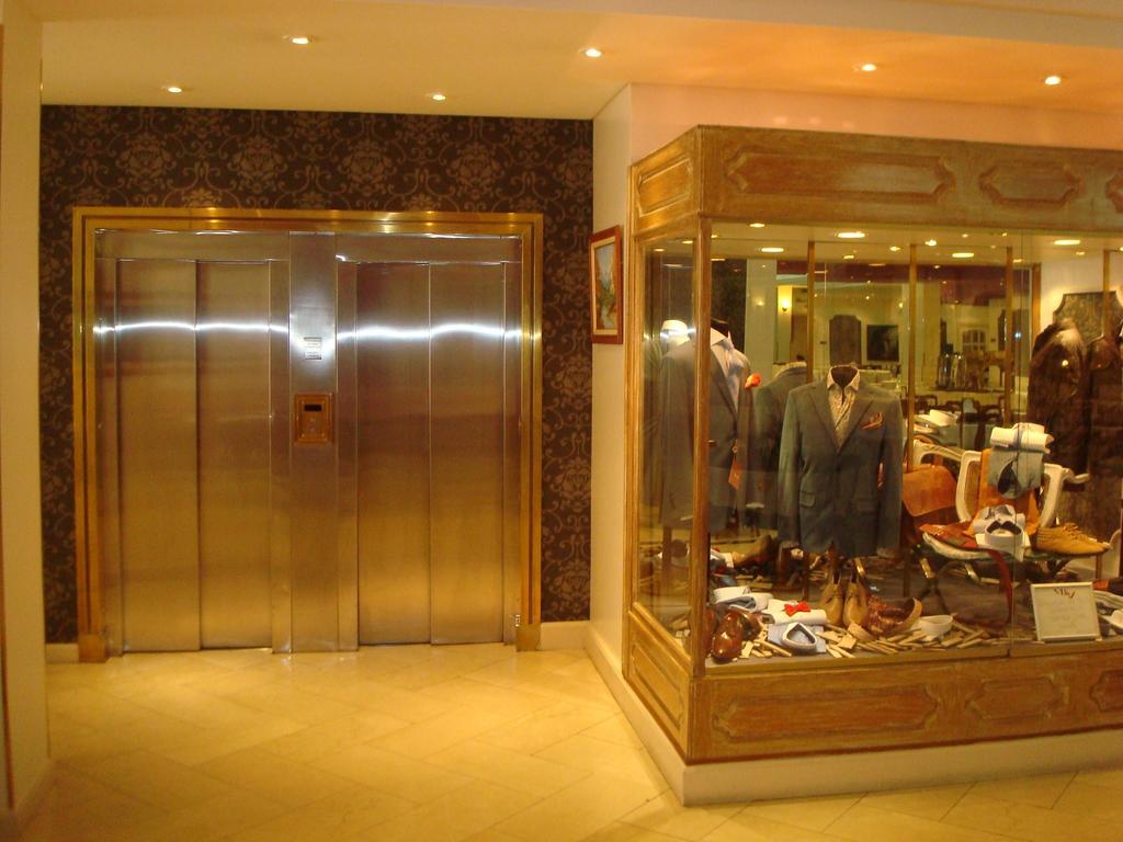 Centuria Hotel Ciudad Autónoma de Buenos Aires